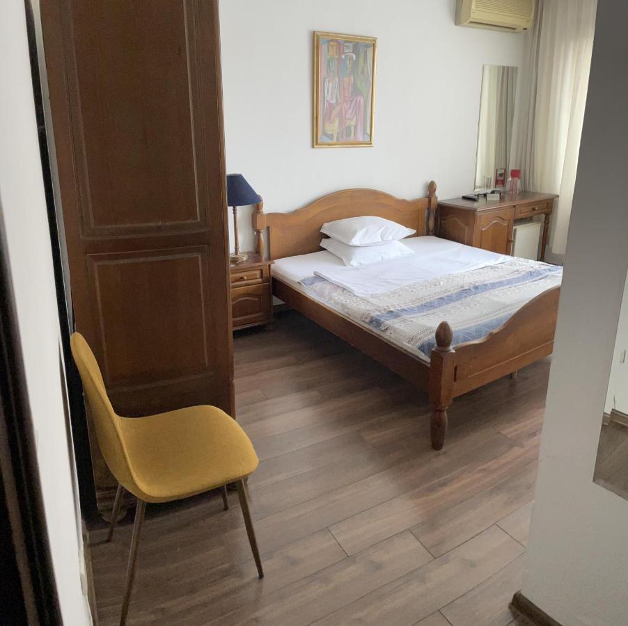 Hotel Rotasar โซเฟีย ภายนอก รูปภาพ