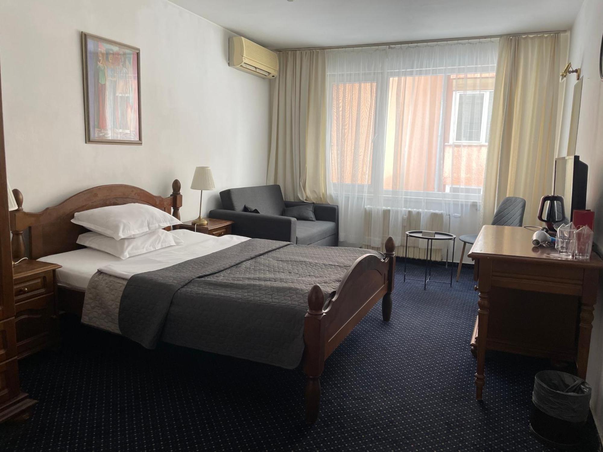 Hotel Rotasar โซเฟีย ภายนอก รูปภาพ